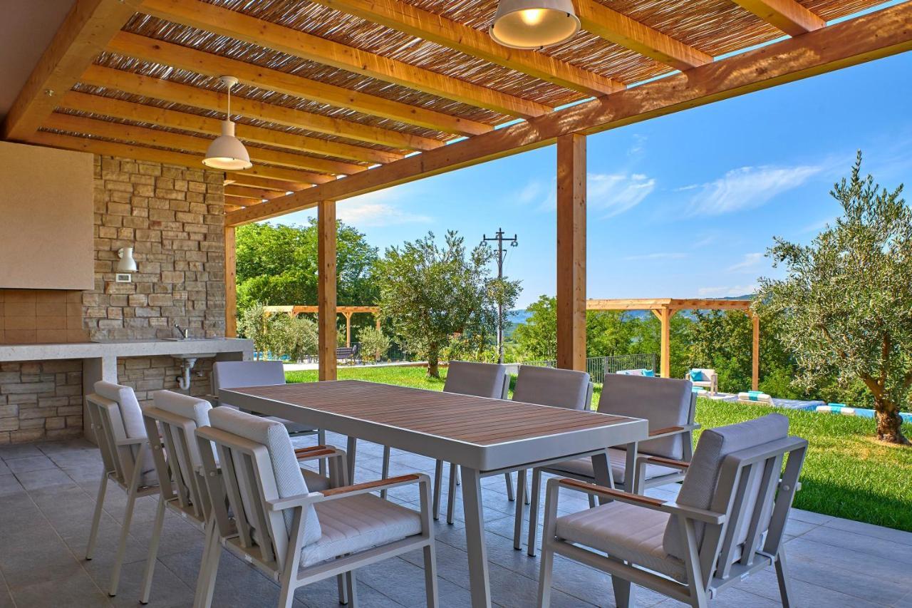Motovun Villas Buitenkant foto